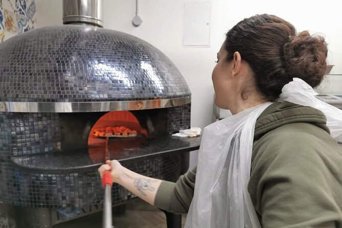 2-Hour Authentic Italian Pizza Making Class in Naples - A full meal, not just a slice
