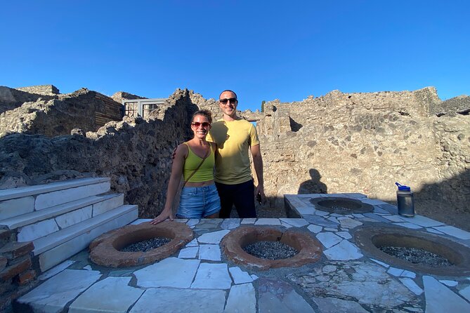 2 Hours Pompeii Group Tour with Archaeologist Guide and Skip the Line - Casa del Menandro and the comfort of a Roman home