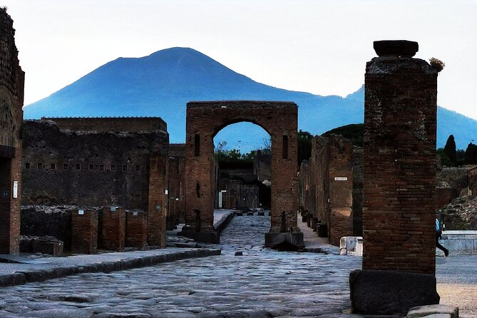 2 Hours Private Tour in Pompeii with Archaeologist - Key points to know before booking