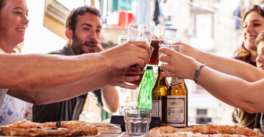 A taste of Napoli: Food Walking Tour with Local Tour Guide - Buffalo mozzarella and the Caprese stop