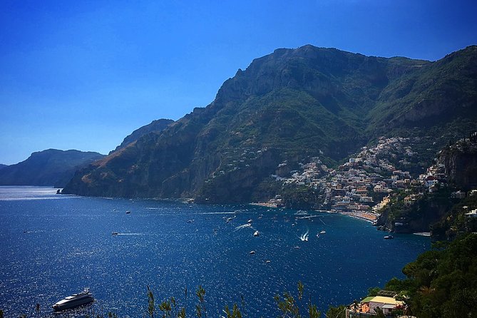 Amalfi Coast and Pompei - Positano in one focused hour