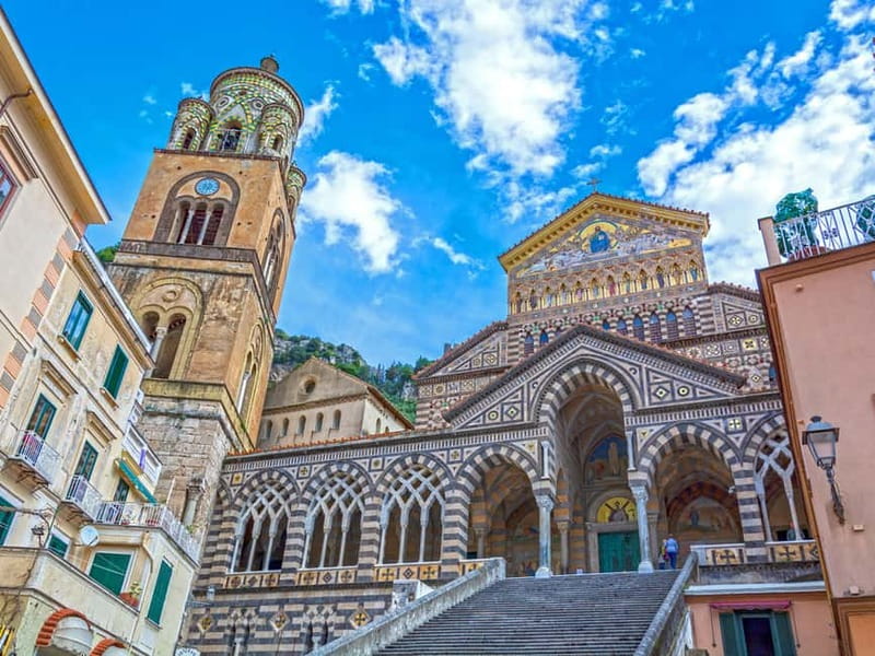 Amalfi Coast by boat from Naples - Amalfi: four hours in the former maritime republic