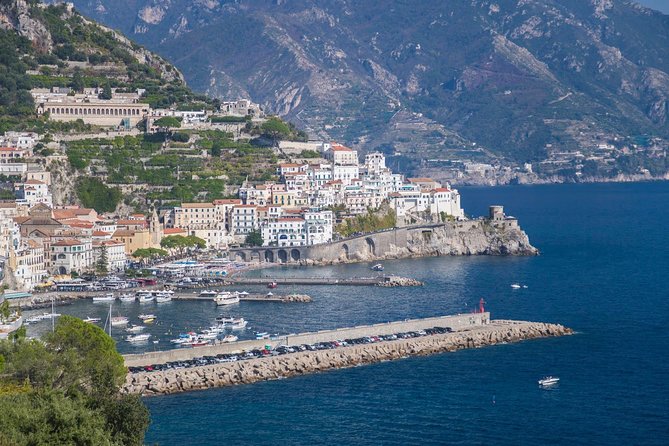Amalfi Coast private driver to Ravello and Amalfi in total relax - The Positano view without a long stop