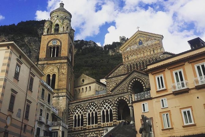 Amalfi Coast Tour Full Day 8 Hours from Naples or Sorrento - The road to Positano and one hour in town