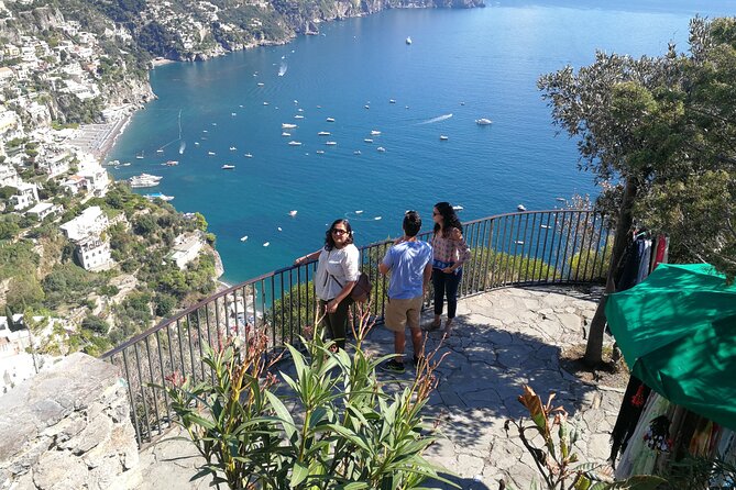 Amalfi Coast tour with 1-hour boat excursion - What the private vehicle adds