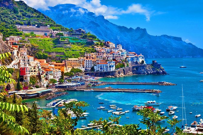 Amalfi Drive - Day Trip from Naples - Guides, vehicles, and the human side of the trip