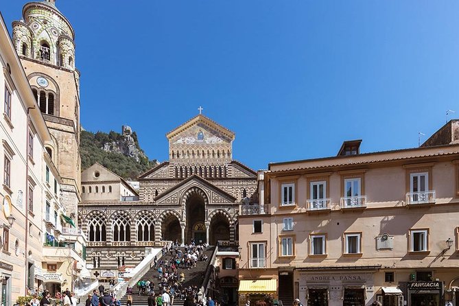 Amalfi Ravello Positano Tour - Ravello begins the day above the coast