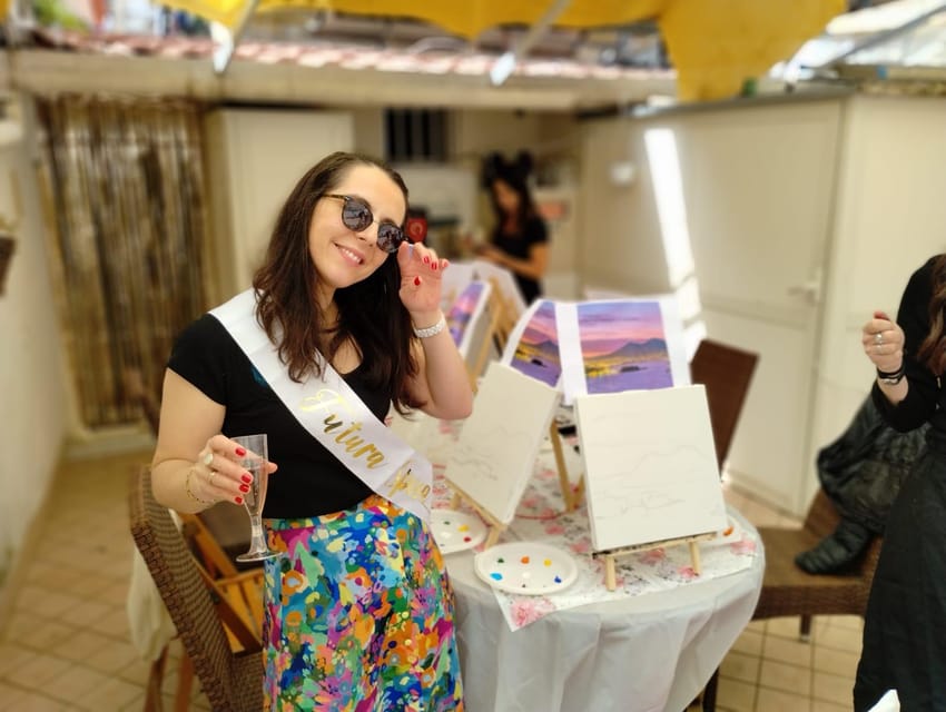 Art Workshop in Naples city centre with Aperitif - From blank canvas to Naples subject