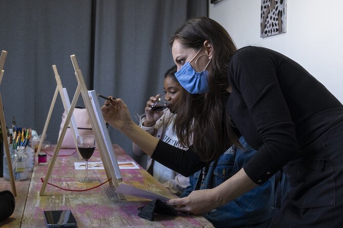 Art worshop with aperitif in Naples - The café setting and the €4 voucher
