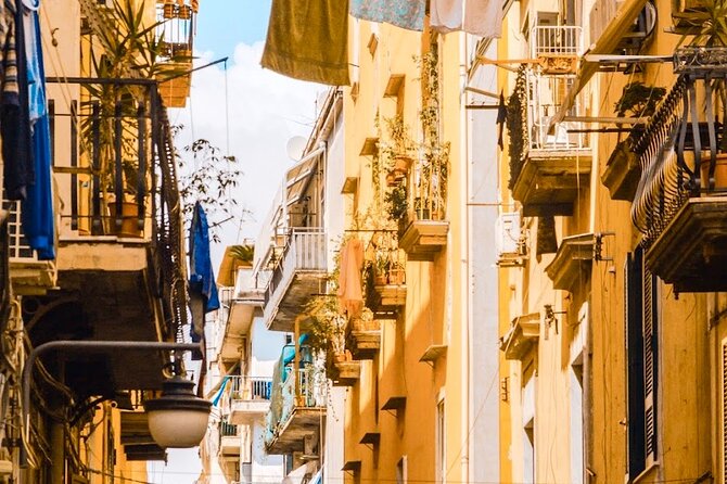 Authentic Naples Food Tour with 8+ Tastings of Pizza, Wine & More - San Gregorio Armeno and the craft of the old center