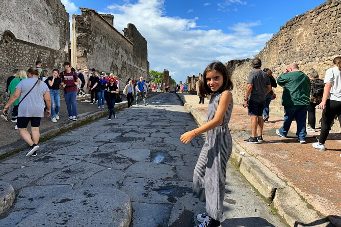 Best Pompeii Private Tour from Naples Port or Hotel Pick Up - Casa dei Vettii Shows Pompeii at Its Most Decorative