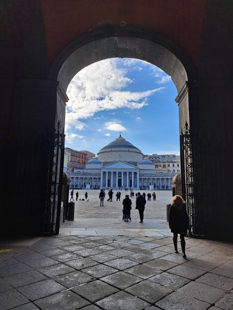 Bourbon Naples: Exclusive guide and Royal Palace pass - The Royal Palace: the heart of the experience