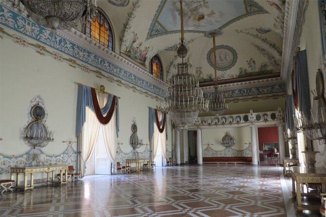Capodimonte Museum in Naples - Getting there and planning your physical energy