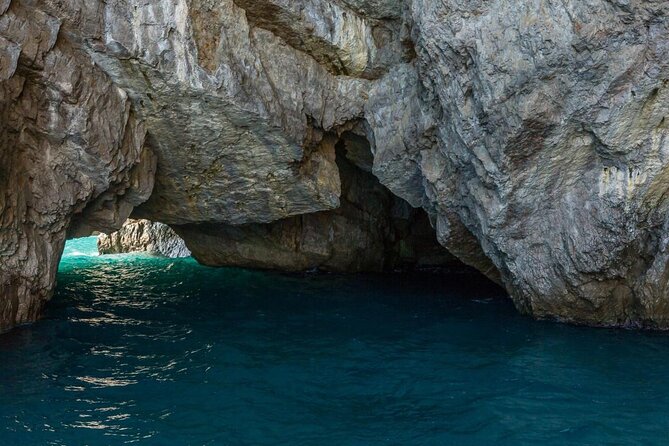 Capri Mini Cruise and City Sightseeing Day Trip from Naples - Key points to know before booking