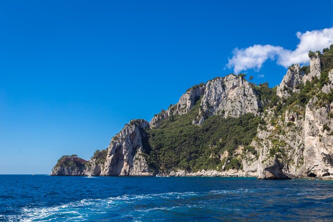 Capri Tour from Pompeii, Vico Equense & Castellammare di Stabia - Circling Capri’s famous coast