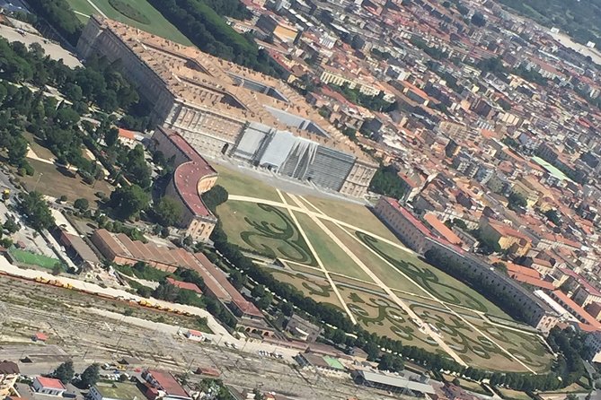 Caserta Royal Palace tour - Meeting your guide at Piazza Carlo di Borbone