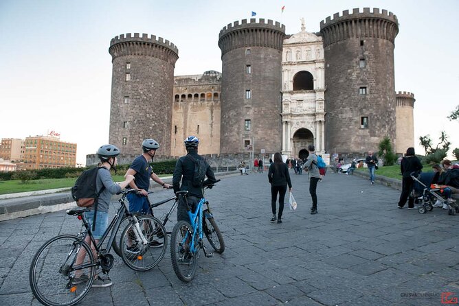 Central Naples Bike Tour - Gesù Nuovo and the old Greek street plan
