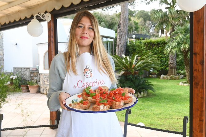 Cesarine: Dining & Cooking Demo at Local's Home in Naples - What happens when you arrive