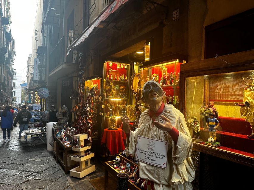 Chocolate and Pastry tasting tour in Napoli Old Town - Practical details that shape the experience