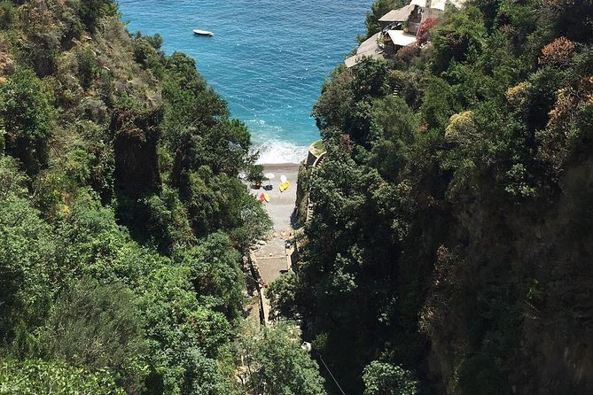 Daily Excursion Full Day 8 Hours ( Amalfi Ravello Pompei) - A private car changes the pace