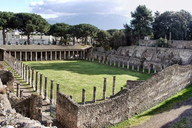 Day Trip to Capri, Blue Grotto, Sorrento & Pompeii Entry Tickets - The Blue Grotto and the sea conditions you cannot control
