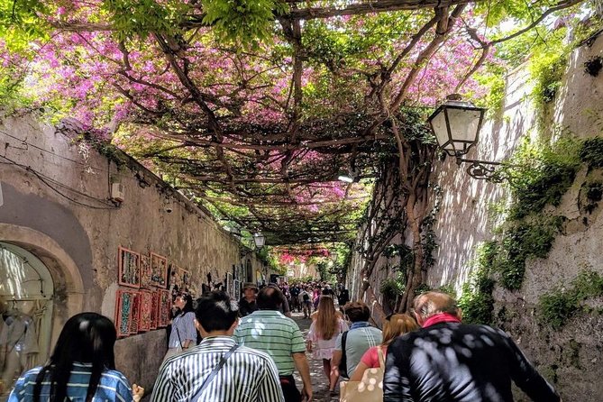Daytrip from Naples to Amalfi Coast, Positano, Amalfi & Ravello - Fitness, comfort, and the rhythm of the day