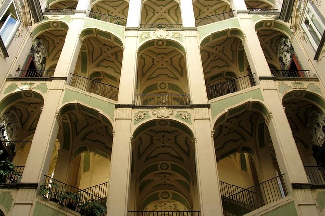 Discover the Rione Sanità with Insolitaguida - Key points at a glance