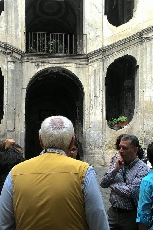 Discover the Rione Sanità with Insolitaguida - Santa Maria della Sanità, the final interior stop