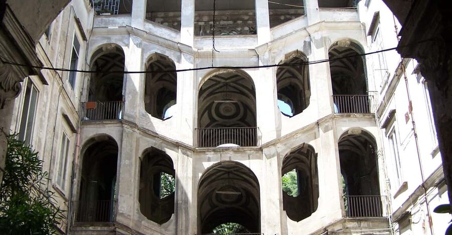 Discover the Rione Sanità with Insolitaguida - Who will enjoy this walk most