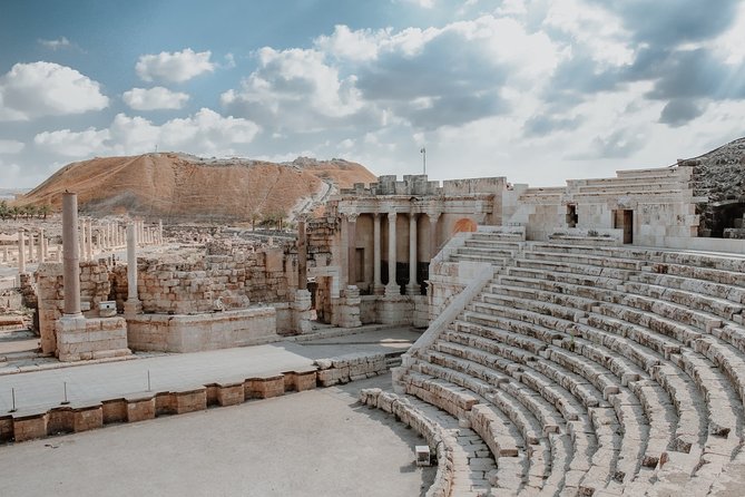 Discovering Pompeii and Herculaneum - VIP Tour with Lunch - The small-group promise and the VIP price