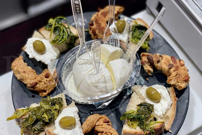 Eating Naples Street Food Tour with Guided Tasting and Sightseeing - Finishing at Piazza del Gesù Nuovo