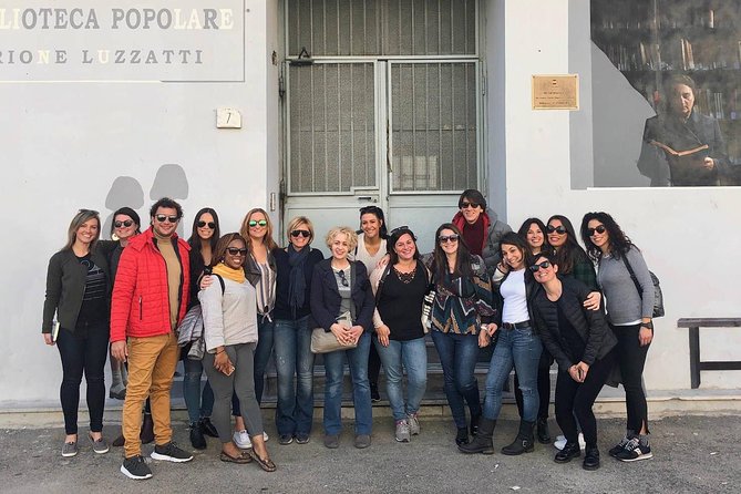Elena Ferrante Tour (My Brilliant Friend) - Naples beyond the page