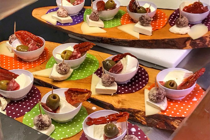 Evening Flavors of Naples: Private Food Tour and Wine Tasting - What the wine tasting really means