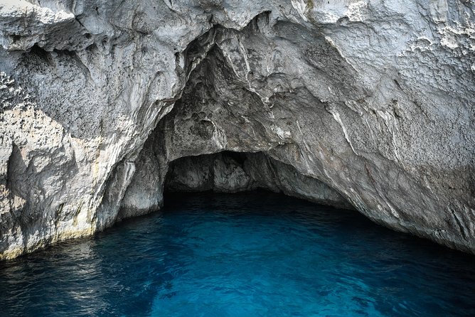 Explore Capri and Anacapri from Naples: Sea, City and Limoncello - How the schedule feels in practice
