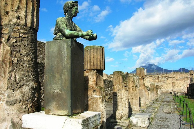Explore Pompeii & Amalfi in One Day from Naples with Free Time - Practical advice for a smoother day