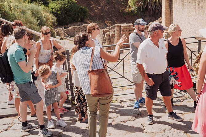 Explore Pompeii with an Archaeologist - Teatro Grande and Casa dei Vettii