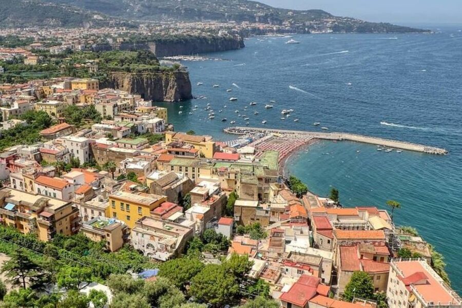 From Naples: Amalfi Coast, Sorrento, and Pompeii Tour - Small details that make the day easier