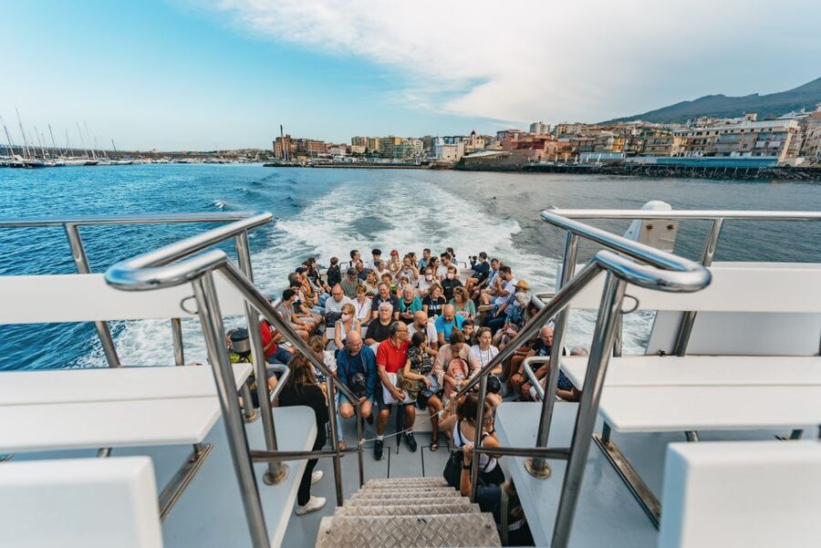 From Naples: Gulf of Naples & Capri Sightseeing Boat Tour - Key points to know before you book