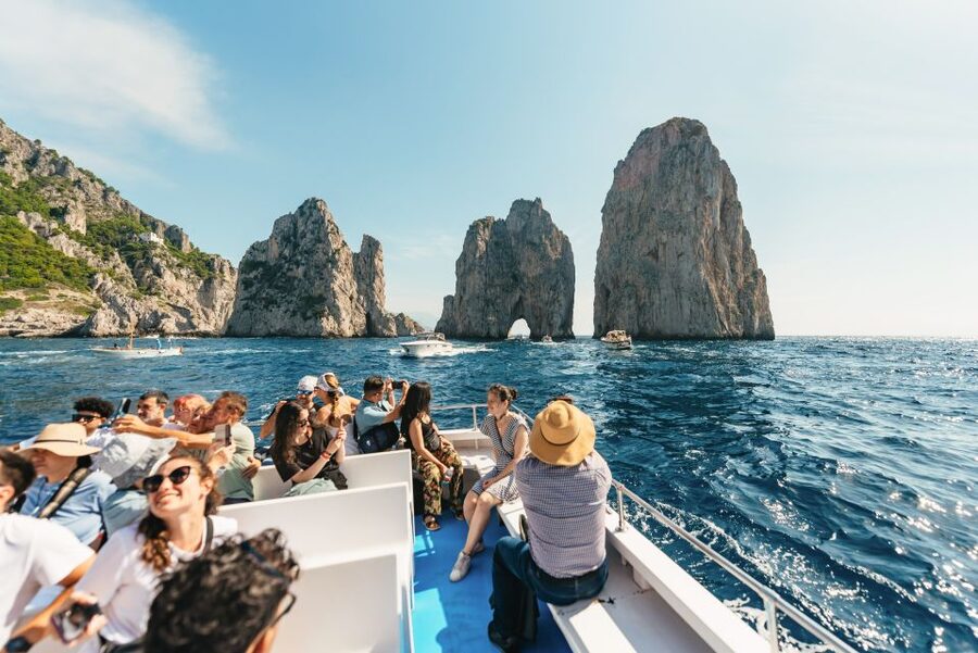 From Naples: Gulf of Naples & Capri Sightseeing Boat Tour - Four hours to shape your own Capri visit