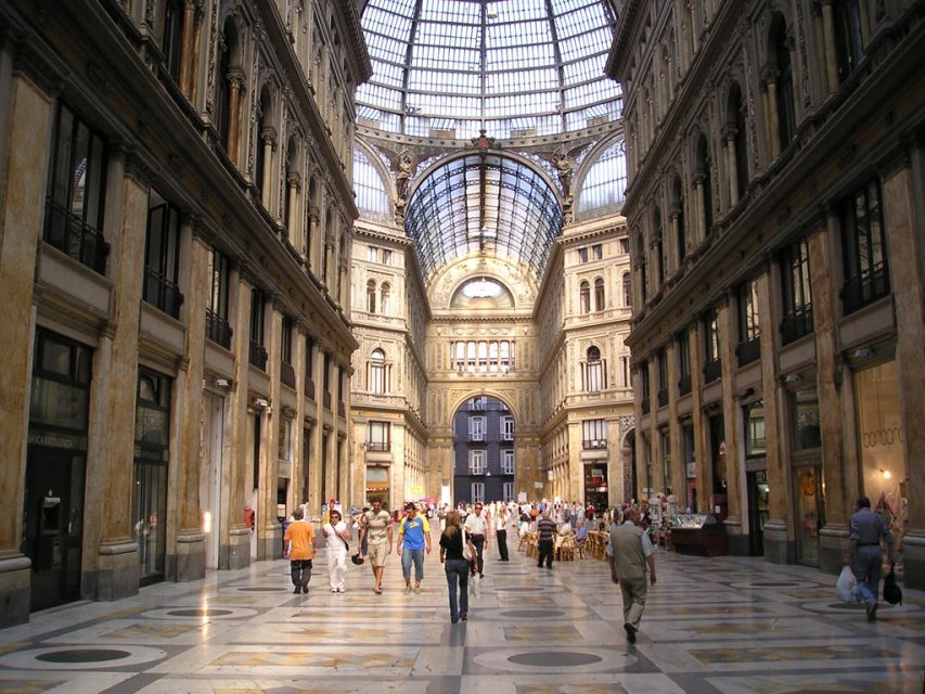 From Naples: Half-Day City Walking & Bus Tour Gulf of Naples - The optional street-food tasting