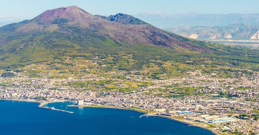From Naples: Mount Vesuvius Transfer with Entry Tickets - Why this Vesuvius trip works from Naples