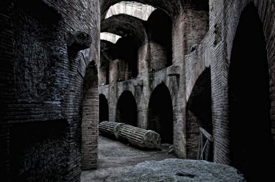 From Naples: Phlegraean Fields 5-Hour Fiat 500 or 600 Tour - A private guide, a classic car, and the pace of the day