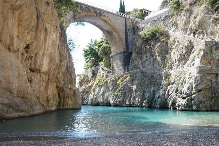 From Naples: Pompeii & Amalfi Coast Full-Day Trip with Lunch - Pompeii, where the guided visit earns its place
