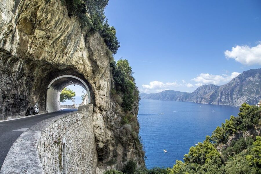 From Naples: Pompeii & Amalfi Coast Full-Day Trip with Lunch - The guide setup and language limits