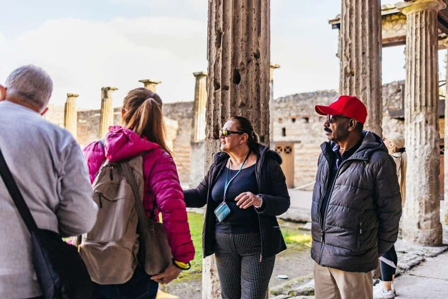From Naples: Pompeii & Amalfi Coast Full-Day Trip with Lunch - Pickup in Naples and the early start