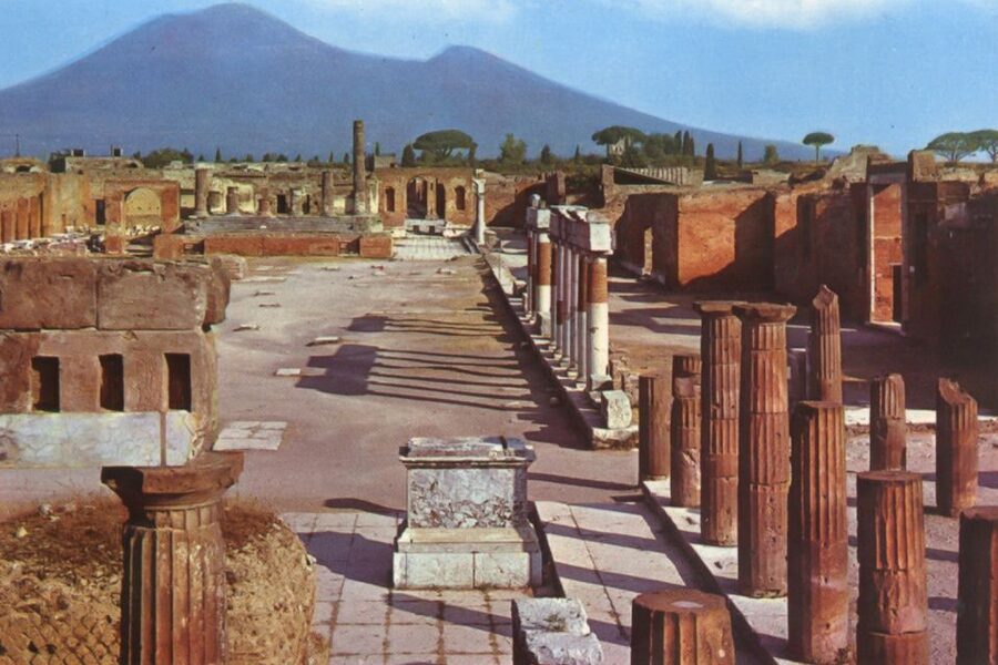 From Naples: Pompeii and Sorrento Full-Day Tour - Sorrento in one hour, with a short walk through town