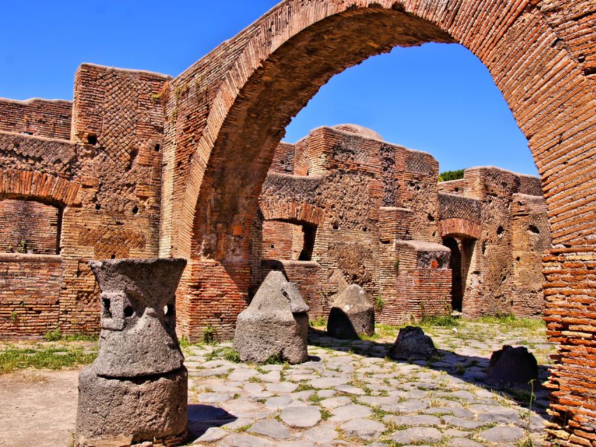 From Naples: Pompeii, Herculaneum, & Vesuvius Full-Day Tour - Herculaneum in two hours