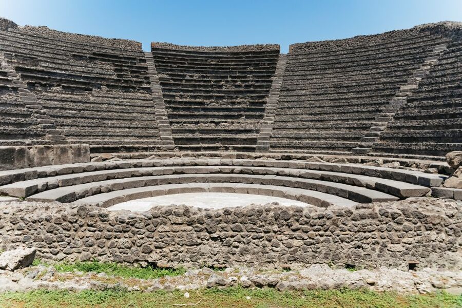 From Naples: Pompeii Ruins & Mount Vesuvius Day Tour - Why Pompeii and Vesuvius belong in the same day