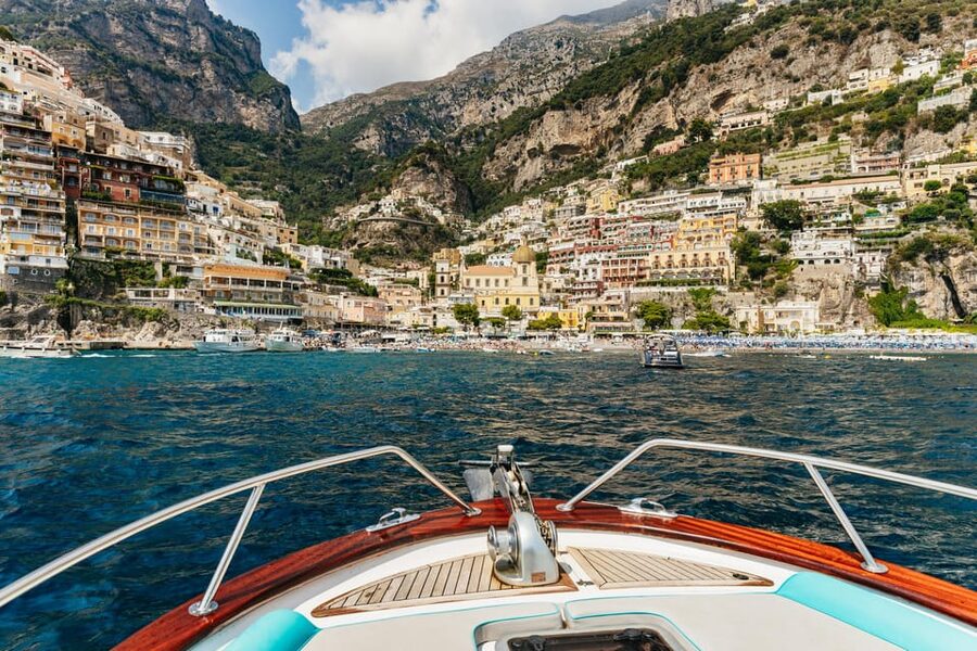 From Naples: Positano and Amalfi Boat Tour with Drinks - Food, drinks, and the limoncello stop