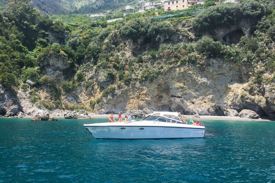 From Naples: Private Capri Boat Excursion - Why Capri is best seen from a private boat